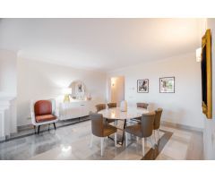 Apartamento en Venta en Benahavís, Málaga