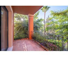 Apartamento en Venta en Benahavís, Málaga