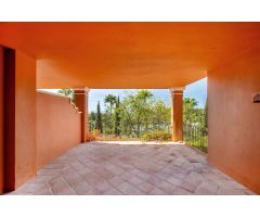 Apartamento en Venta en Benahavís, Málaga