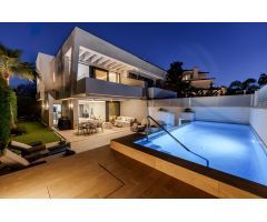 Casa de Pueblo en Venta en Marbella, Málaga