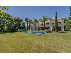 Chalet en Venta en Estepona, Málaga