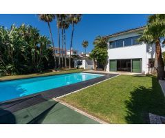 Chalet en Venta en Estepona, Málaga
