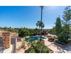 Chalet en Venta en Benahavís, Málaga