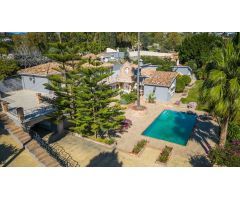 Chalet en Venta en Benahavís, Málaga