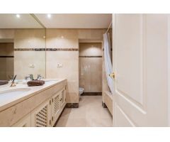 Apartamento en Venta en Marbella, Málaga