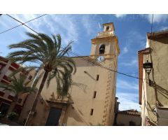 Se vende excelente parcela urbana en el pueblo de El Vergel, Alicante.