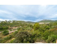 Villa  de 5 dormitorios en venta en Orba, Costa Blanca.
