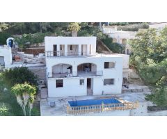 Villa Panorama. Villa recién renovada en venta en Javea con vistas panorámicas al mar.