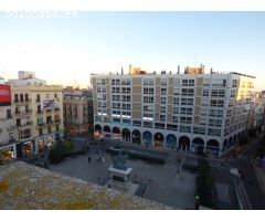 EDIFICIO EMBLEMÁTICO DE REUS EN VENTA.