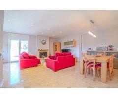 ¡Descubre el hogar de tus sueños en Riudecols!