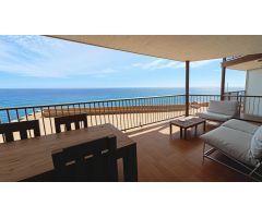 Apartamento primera linea de Mar (la Falconera)