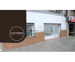 Local en Avenida de Madrid con 80 m², solado de , escayola y varias dependencias, preparado con cerr