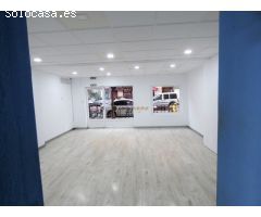 Local en Avenida de Madrid con 80 m², solado de , escayola y varias dependencias, preparado con cerr
