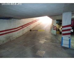 Plaza de garaje en el centro de Elda. Tamaño medio y fácil acceso.
