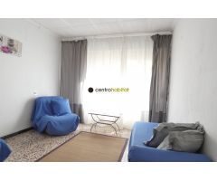 Vivienda de tres plantas en la zona de Juan Carlos I