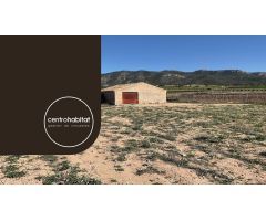 Terreno rustico con casita en venta en Salinas
