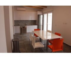 ALQUILA TU HABITACIÓN!!