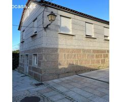 Chalet en Venta en La Redondela, Pontevedra