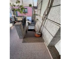 Chalet en Venta en La Redondela, Pontevedra