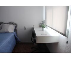HABITACIONES PARA ESTUDIANTES  CEU (SOLO CHICAS) - DISPONIBLE A PARTIR DE SEPTIEMBRE DE 2025.