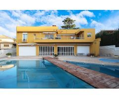 MARAVILLOSO CHALET INDEP. EN SANTA APOLONIA TORRENT