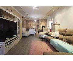 EXTRAORDINARIO ADOSADO EN VENTA EN MARCHADELLA TORRENT