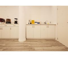 Local comercial en Alquiler en Valencia de las Torres, Valencia