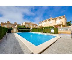 Chalet en Venta en Torrevieja, Alicante