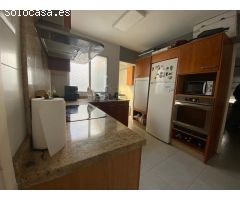 VENTA DE PISO EN STA. MARIA DE GRACIA, JUNTO A RONDA NORTE