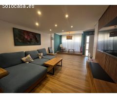 Venta de piso tipo duplex zona Crta. Sta. Catalina