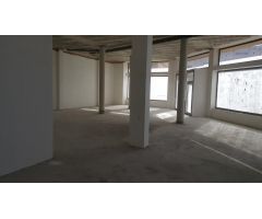 Local comercial en Alquiler en Amposta, Tarragona