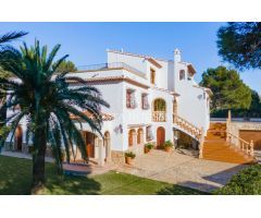 ??? Venta Grandiosa Villa con Vistas al Mar y Privacidad en zona exclusiva - Javea España
