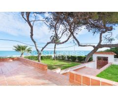 ·· MEDITERRANEA VILLA FRENTE AL MAR EN DENIA, Costa Blanca | MEDITERRANEAN VILLA in Front of the Sea