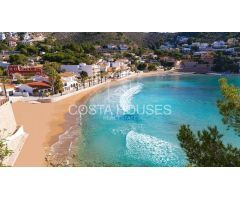 VILLA DE LUJO FRENTE AL MAR en MORAIRA, Costa Blanca | SEAFRONT EXCLUSIVE VILLA in Moraira