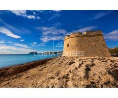PROPIEDAD DE LUJO FRENTE AL MAR en MORAIRA, Costa Blanca | SEAFRONT EXCLUSIVE VILLA in Moraira