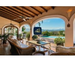 Elegante y Lujosa Villa de estilo colonial en Javea · MONTGO ? Fincas con encanto en la Costa Blanca