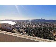 EXCLUSIVA Villa de Lujo en Javea · CORONA | Vistas Mar · SUR · Ascensor · 630 m2 de Casa