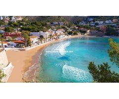 Exclusivas Villas de Lujo Ibiza Style frente al Mar · PORTET, Moraira | 4 dorm · Luxury LifeStyle