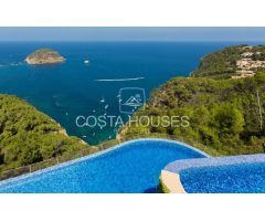 ? IMPONENTE VILLA DE LUJO Frente al Mar en Javea | 2.300m2 de Casa · 10dorm · 12baños · 1a Linea MAR