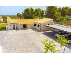 #1 · INMOBILIARIA EXPERTA en FINCAS CON ENCANTO en Denia [amp;] COSTA BLANCA Spain | Luxury LIFESTYL