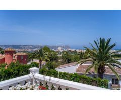 1# · Venta Villa Mediterranea con Vistas Panorámicas al MAR | Cap Marti, JAVEA