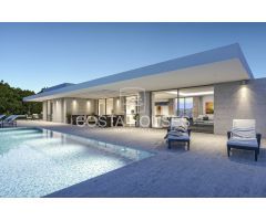 Exclusiva Villa de Lujo con Vistas al Valle y MAR en la nueva Urbanización MONTE OLIMPO · Javea