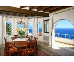 ? VILLA IFACH - PROPIEDAD EXCLUSIVA EN PRIMERA LINEA DEL MAR EN CALPE, COSTA BLANCA