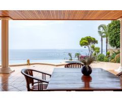 ? VILLA DOLPHIN - VENTA VILLA EN PRIMERA LINEA DEL MAR EN CALPE, COSTA BLANCA