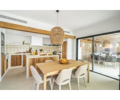 Exclusivas Villas de Lujo Ibiza Style frente al Mar · PORTET, Moraira | 4 dorm · Luxury LifeStyle