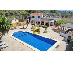 VILLA ALBA - LAS MEJORES VILLAS MEDITERRANEAS en Javea [amp;] Costa Blanca