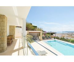 COSTA HOUSES Luxury Villas S.L ® presenta Villa Puchol - Elegancia y Vistas Panorámicas Mar en Jávea