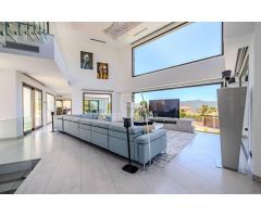 VILLA HIGH - MODERNA VILLA CON VISTAS AL MAR EN RESIDENCIAL DE LUJO EN JAVEA, MONTE OLIMPO