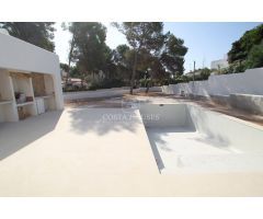 NUEVA VILLA IBICENCA EN VENTA EN CAP BLANC, MORAIRA COSTA BLANCA