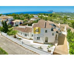 VILLA COSTERA MAR EN MORAIRA - VISTAS AL MAR Y AL VALLE, CERCA DE PLAYA DEL PORTET
